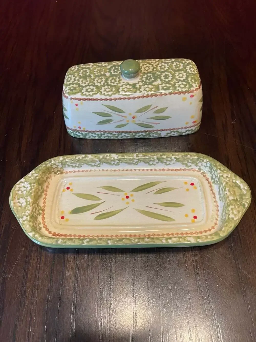 Temp-tations Old World Green 1/4 Lb Covered Butter Dish with Tray